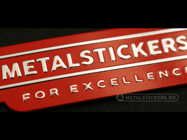 Etichete metalice Aluminiu rosu